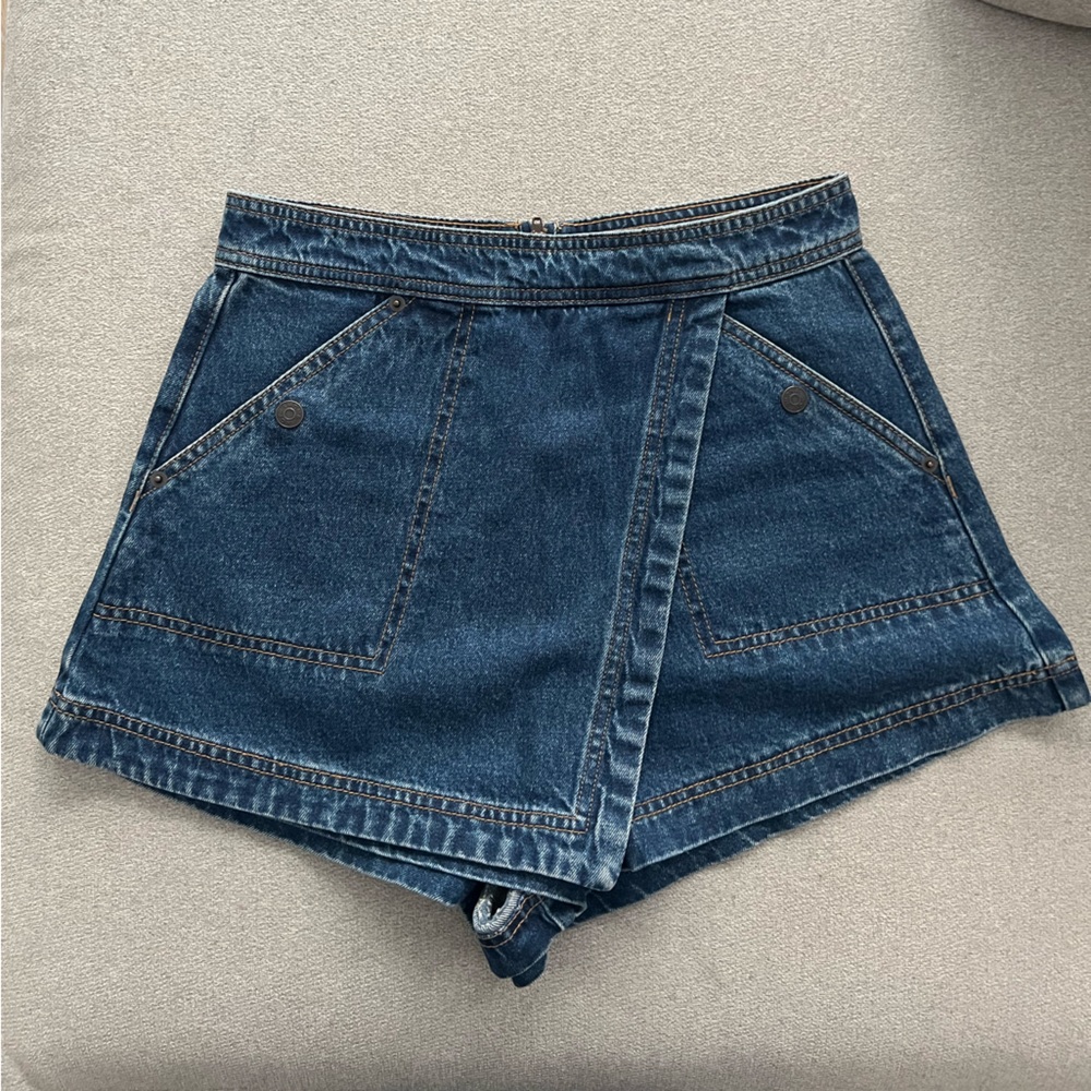 Shona Joy Dark Blue Jean Shorts, Size 4